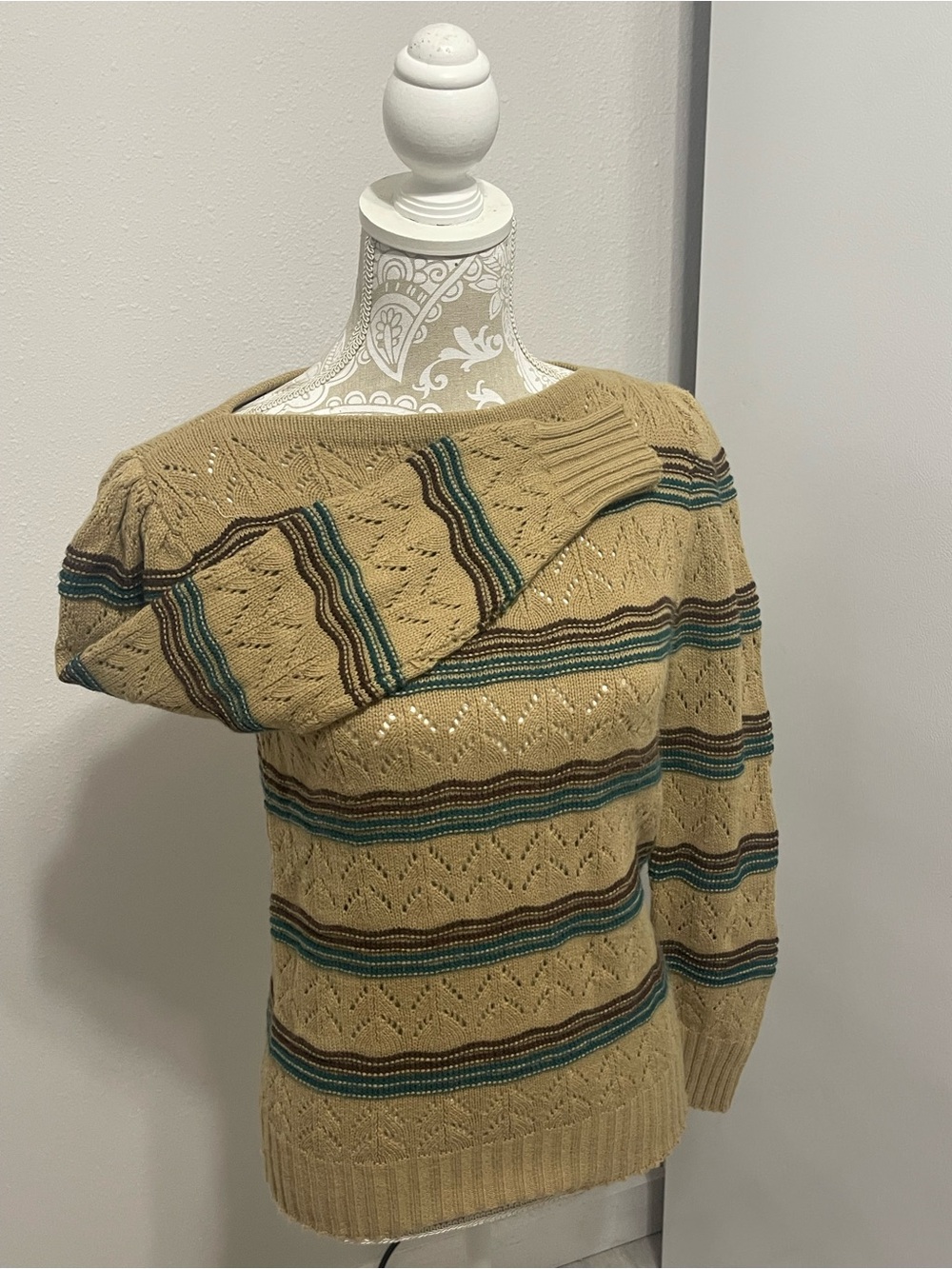 Vintage Women’s boatneck Stripe Knit Sweater